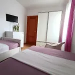 Enola Villa La Oliva