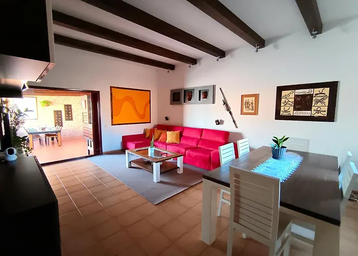 Villa Enola La Oliva