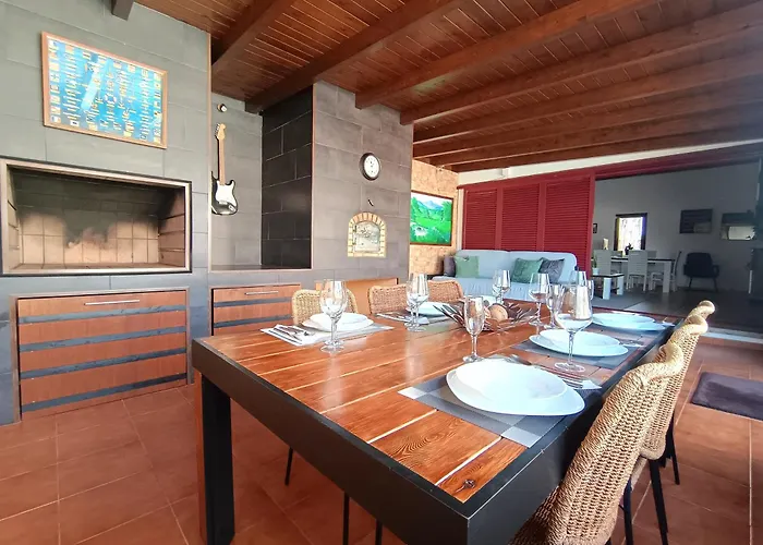 Enola לה אוליבה